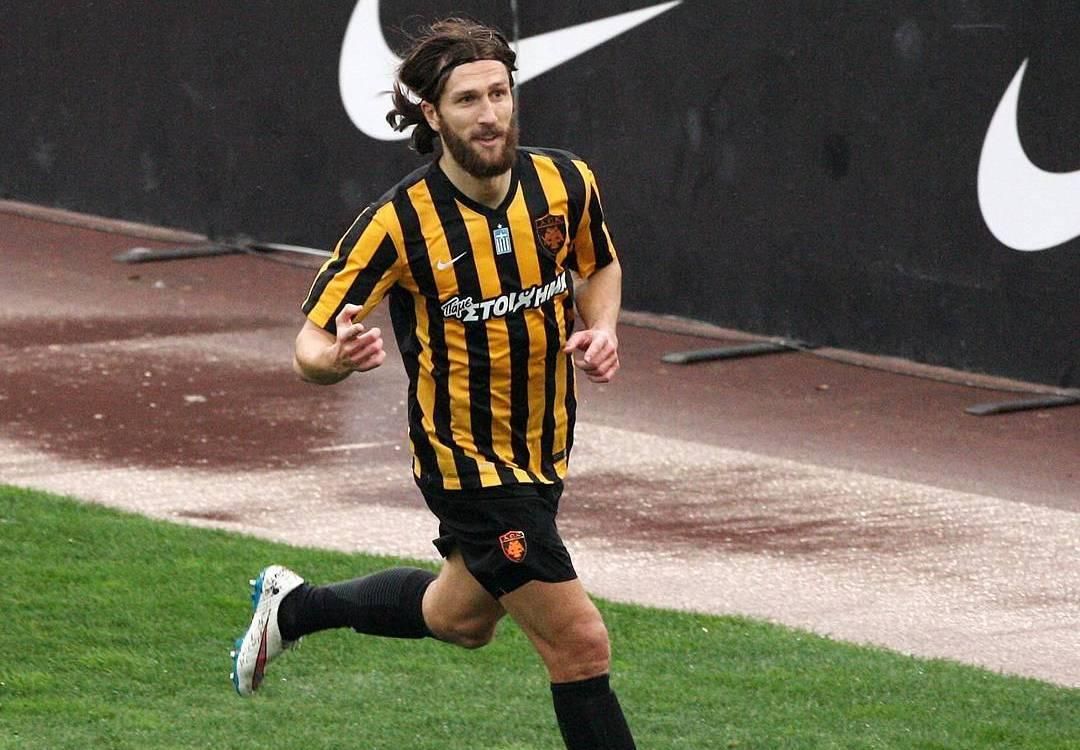 Украинец Чигринский впервые за 6 лет сыграл в Лиге чемпионов Украинец Чигринский впервые за 6 лет сыграл в Лиге чемпионов