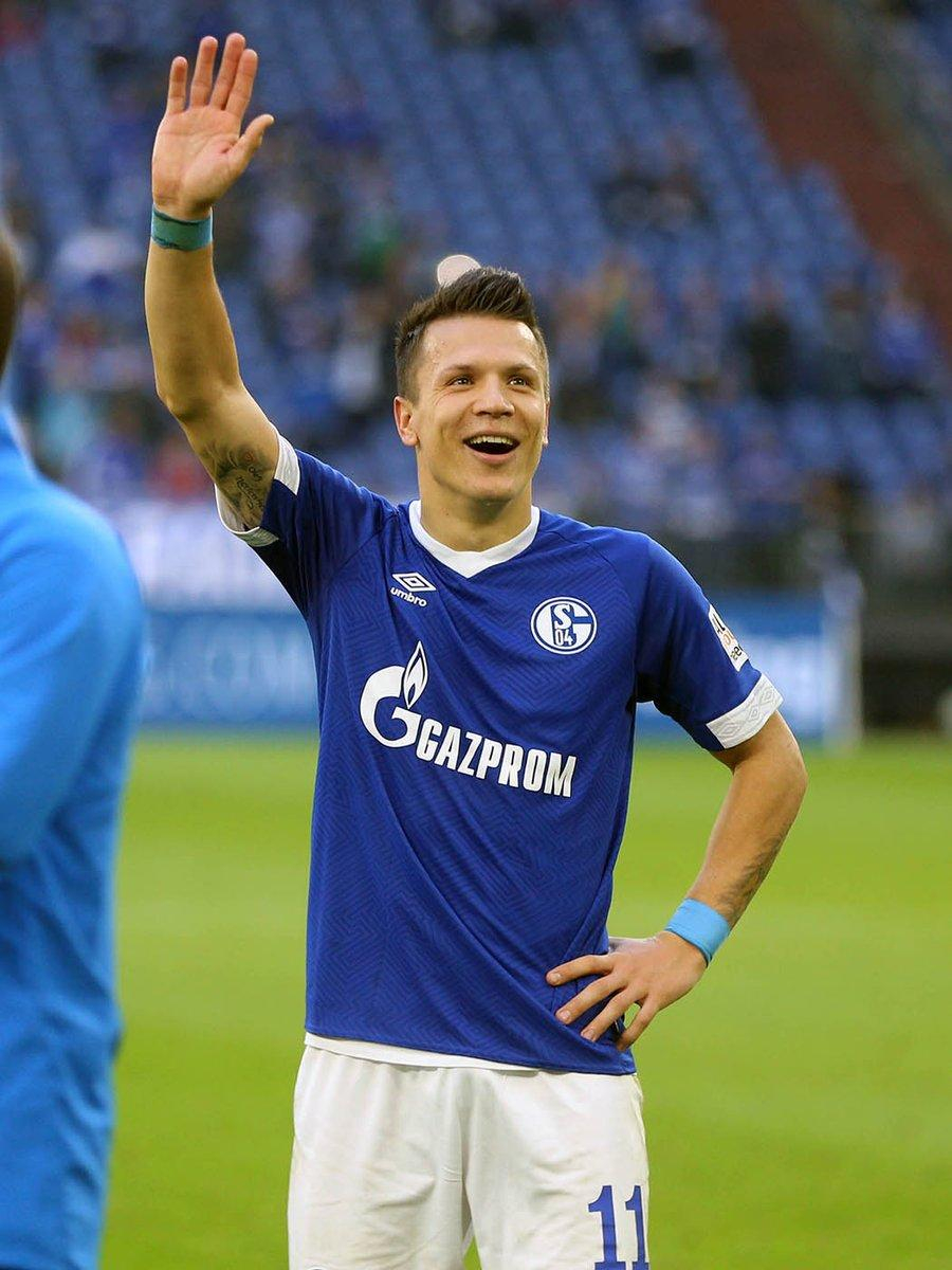 Коноплянка попал в стартовый состав "Шальке" на матч против "Локомотива", Михалик вне игры