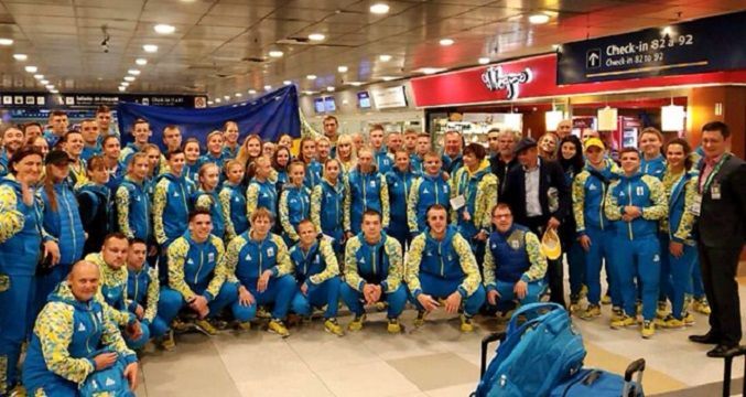 Збірна України прилетіла в Аргентину на Юнацькі Олімпійські ігри-2018