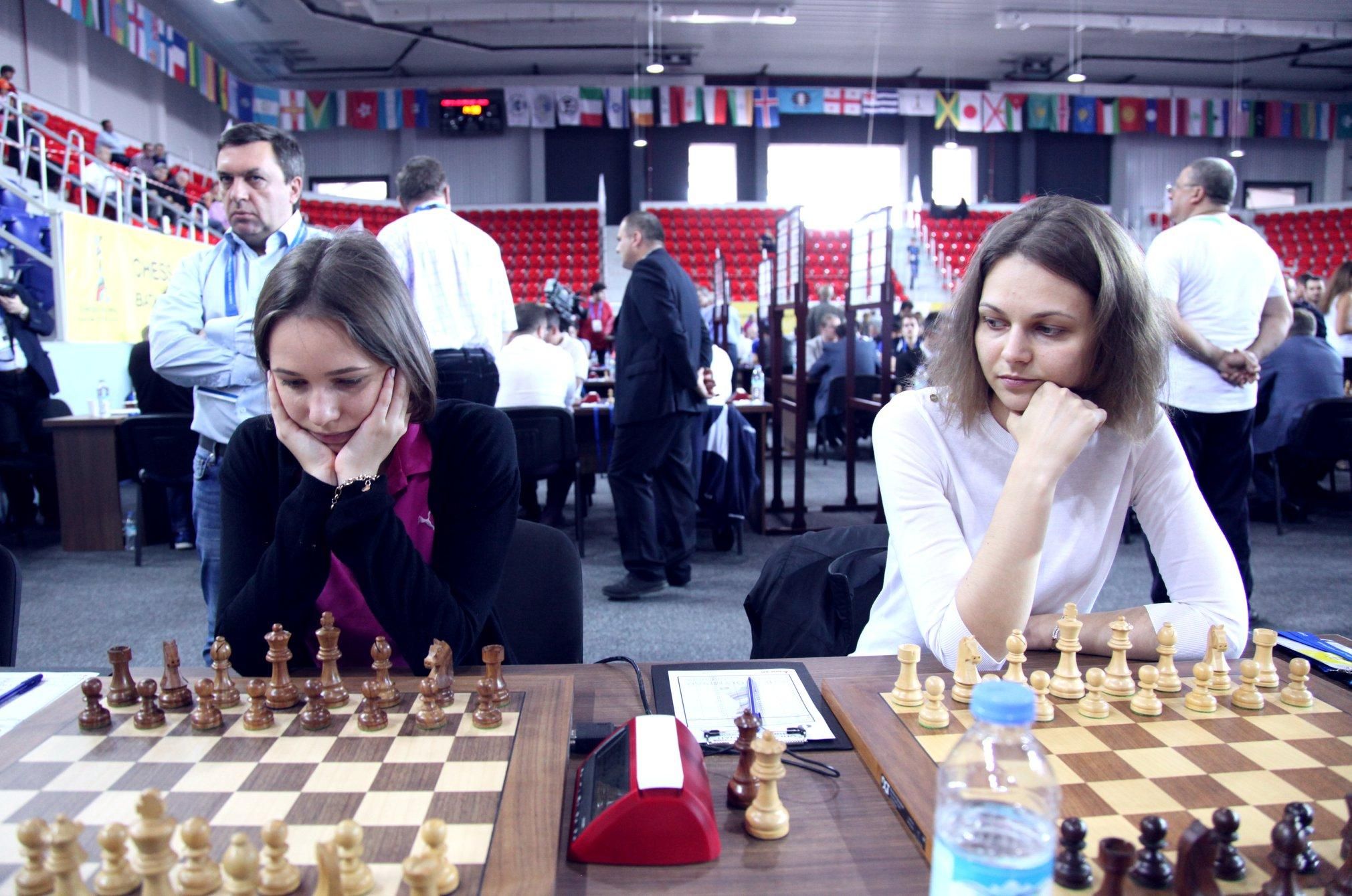 Женская сборная Украины стала серебряным призером на шахматной Олимпиаде