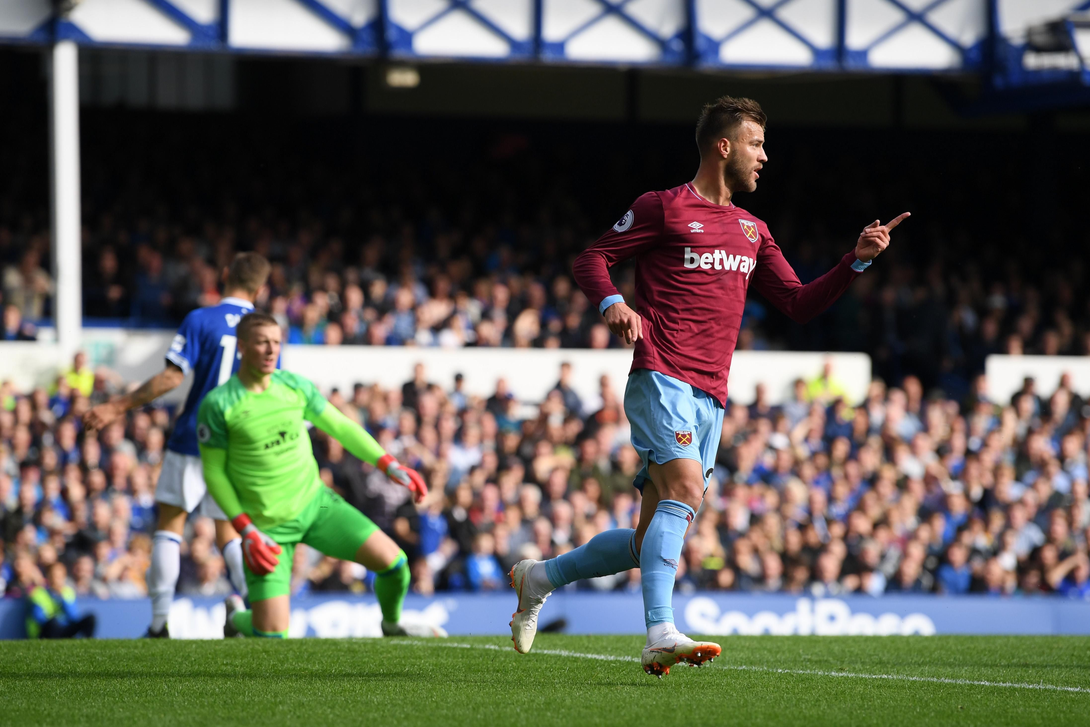 Ярмоленко вийде у стартовому складі "Вест Хему" на матч проти "Брайтону" Ярмоленко вийде у стартовому складі "Вест Хему" на матч проти "Брайтону"