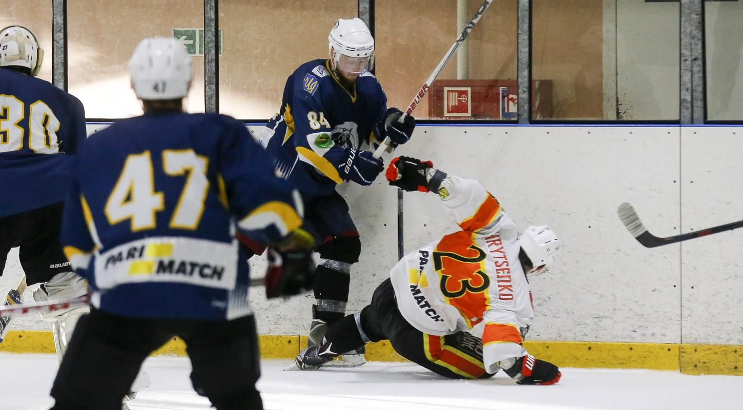 "Кременчук" розгромив "Крижаних Вовків" у 7 турі УХЛ "Кременчук" розгромив "Крижаних Вовків" у 7 турі УХЛ