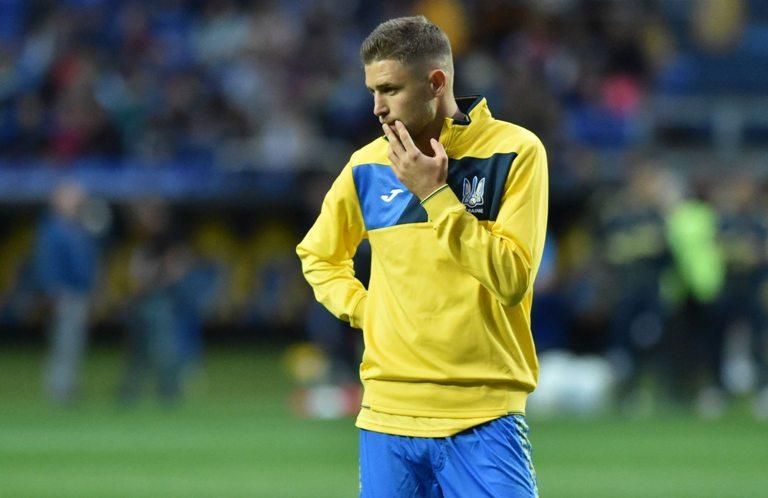 Сборная Украины потеряла форварда перед матчем с Италией Сборная Украины потеряла форварда перед матчем с Италией