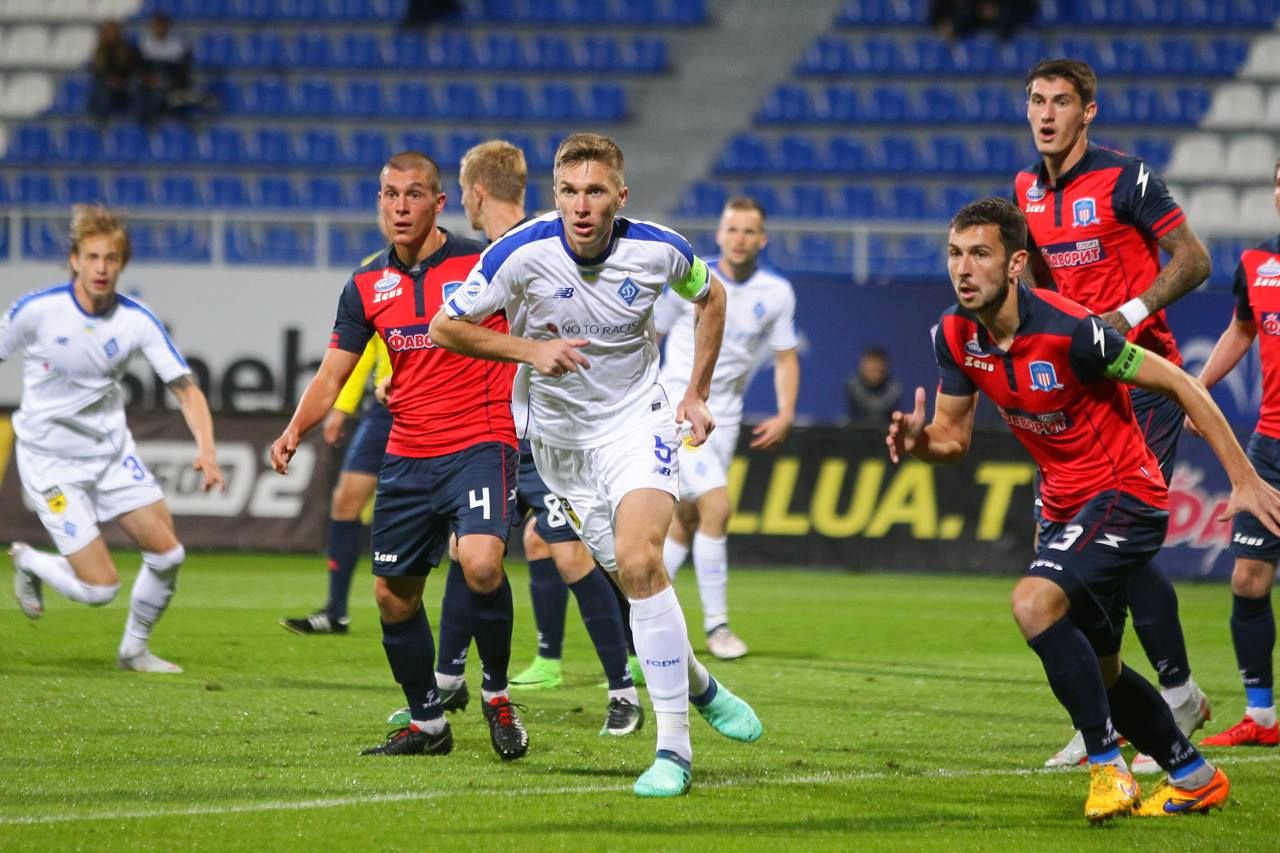 "Динамо" жорстоко покарали після скандального матчу проти "Арсеналу" "Динамо" жорстоко покарали після скандального матчу проти "Арсеналу"