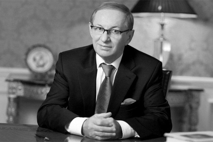 Помер Олег Базилевич - тренер Динамо помер після хвороби Паркінсона Помер Олег Базилевич - тренер Динамо помер після хвороби Паркінсона