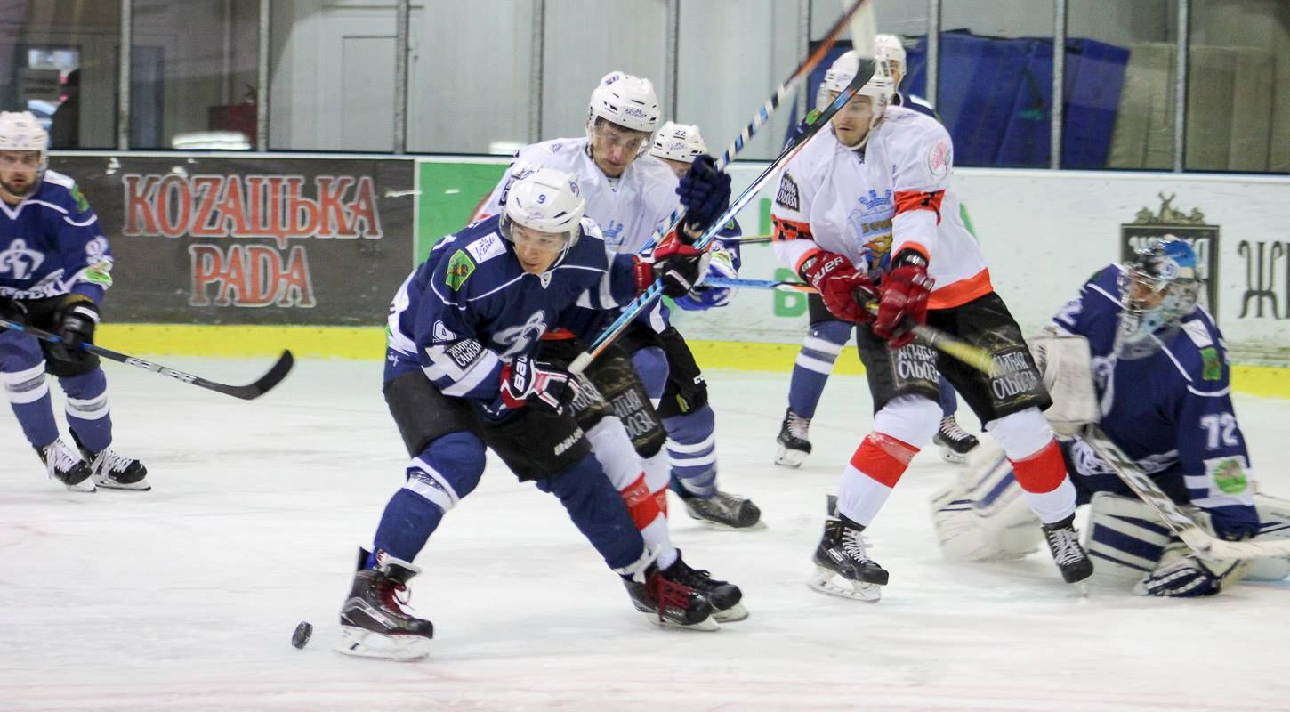 "Динамо" зазнало розгромної поразки від "Кременчука" в УХЛ "Динамо" зазнало розгромної поразки від "Кременчука" в УХЛ