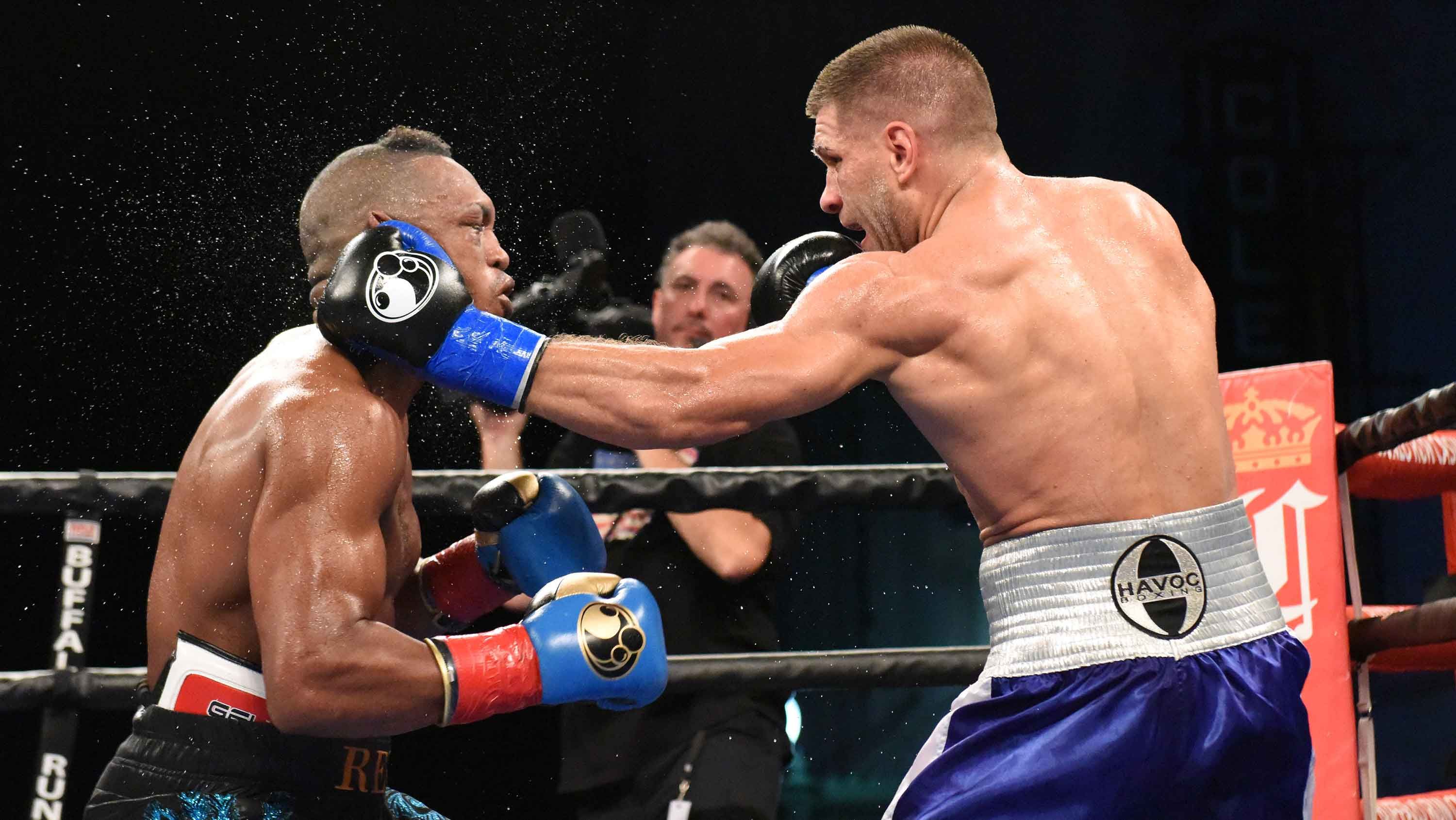 Украинец Деревянченко получит рекордный гонорар за титульный бой против Джейкобса Украинец Деревянченко получит рекордный гонорар за титульный бой против Джейкобса