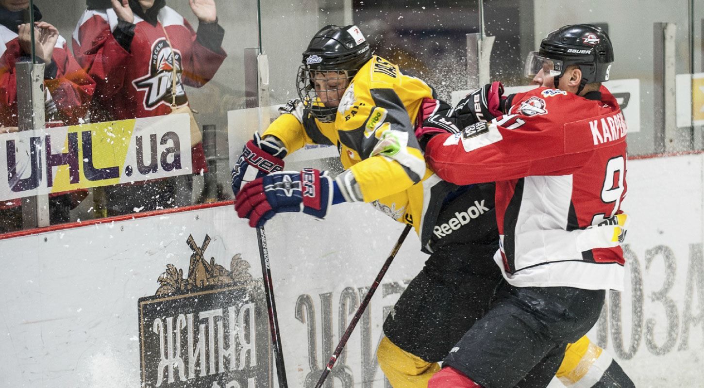 "Динамо" проигрывает "Днепру", "Донбасс" всухую побеждает "Белый Барс": видеообзоры матчей УХЛ "Динамо" проигрывает "Днепру", "Донбасс" всухую побеждает "Белый Барс": видеообзоры матчей УХЛ