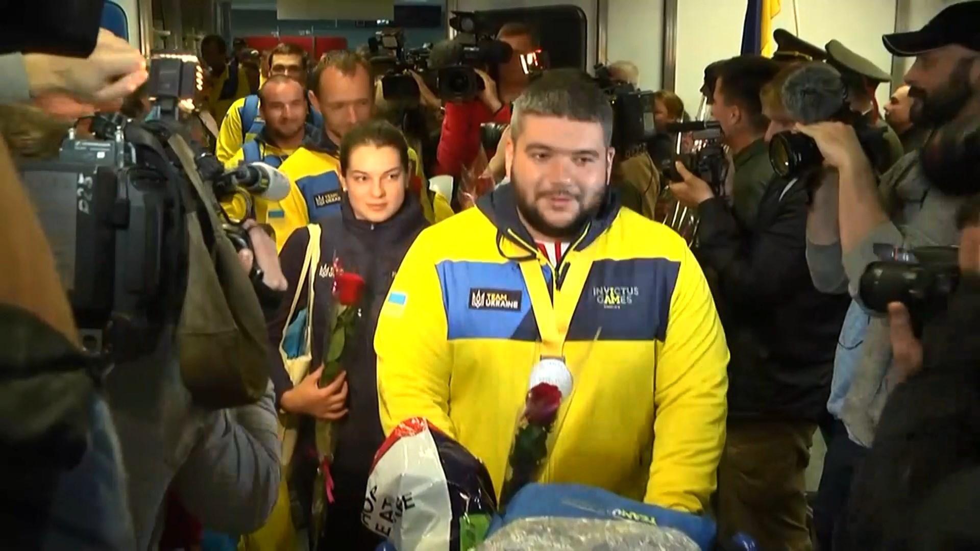 Украинская сборная "Игр непобежденных" вернулась домой: как встретили участников