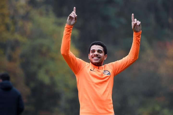 Тайсон може зіграти проти "Динамо": гравець провів перше тренування у загальній групі Тайсон може зіграти проти "Динамо": гравець провів перше тренування у загальній групі