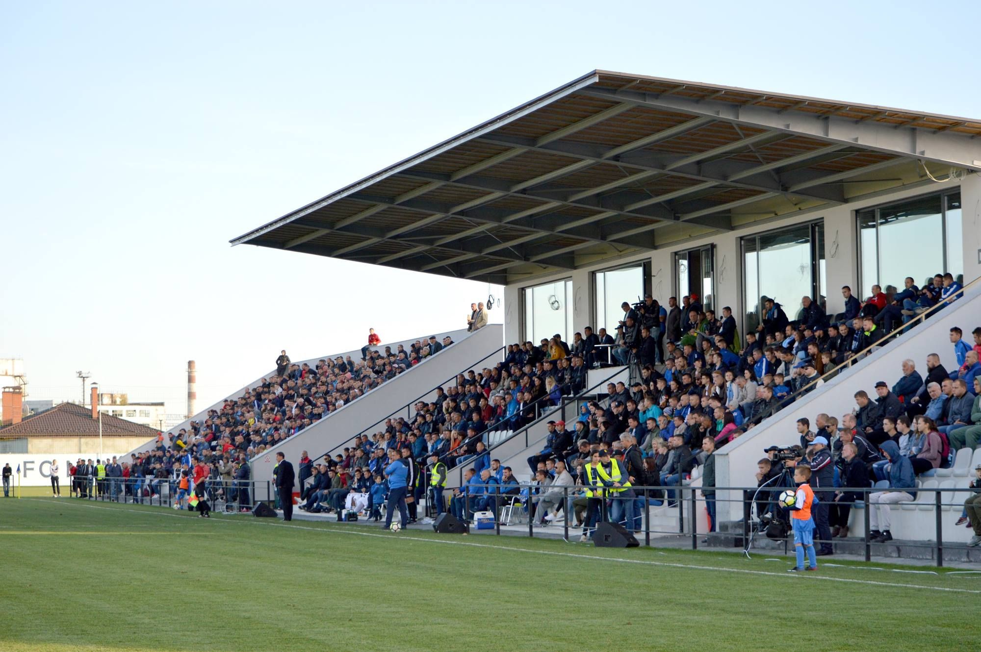 На кубковый матч против "Динамо" закарпатский клуб втрое увеличил количество мест на стадионе