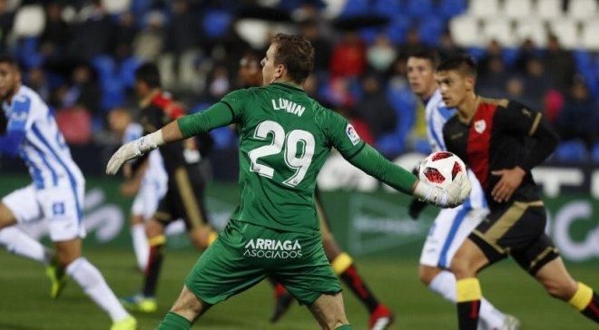 Украинец Лунин пропустил два гола в дебютном матче за "Леганес": видео Украинец Лунин пропустил два гола в дебютном матче за "Леганес": видео