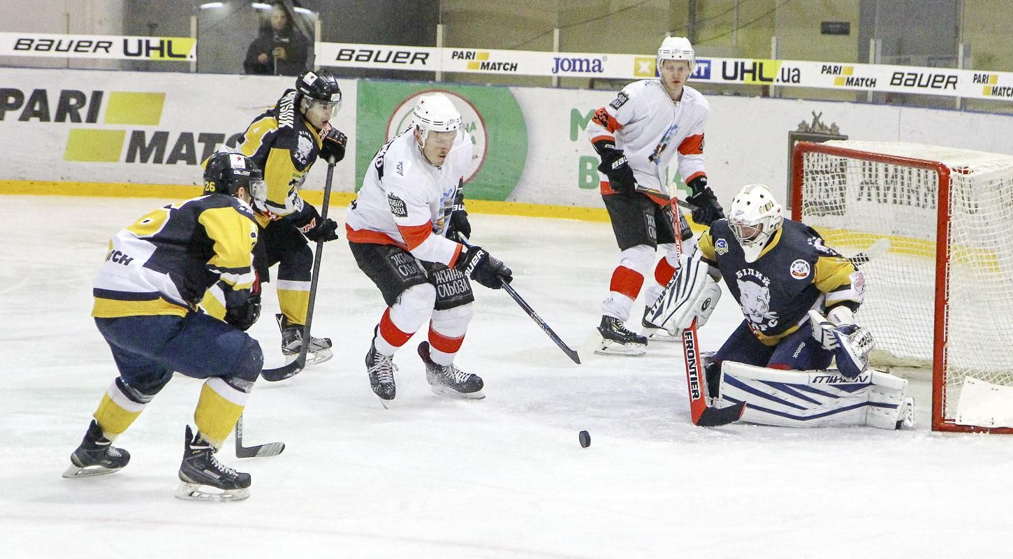 "Кременчуг" в упорной борьбе победил "Белый Барс" "Кременчуг" в упорной борьбе победил "Белый Барс"