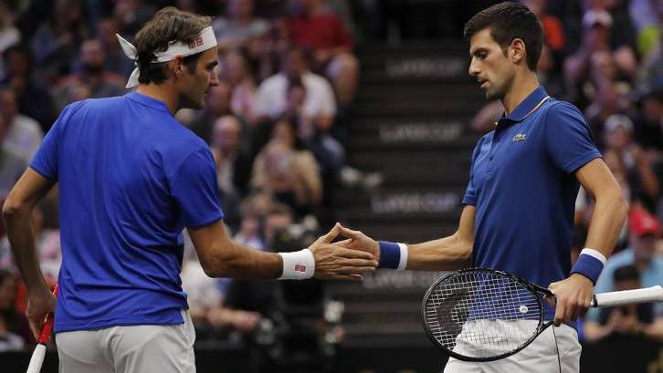 Джокович победил Федерера в полуфинале турнира в Париже