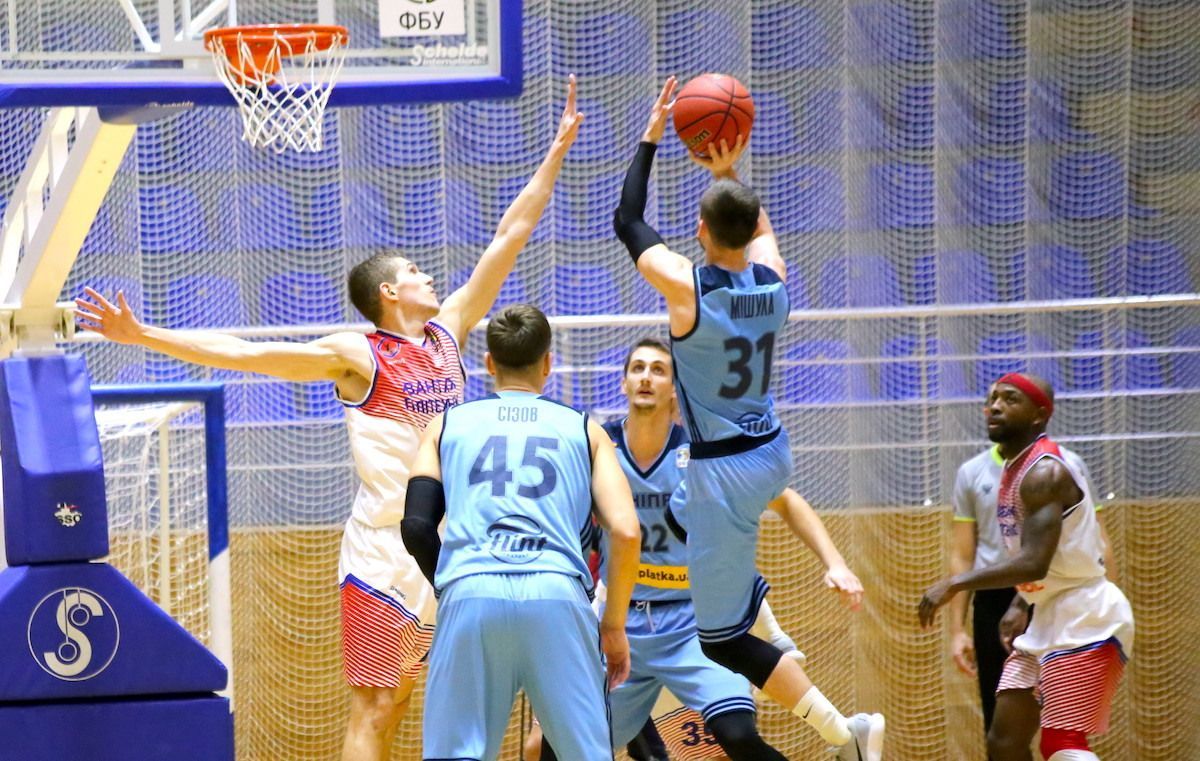 "Днепр" на выезде победил "Политехник" "Днепр" на выезде победил "Политехник"