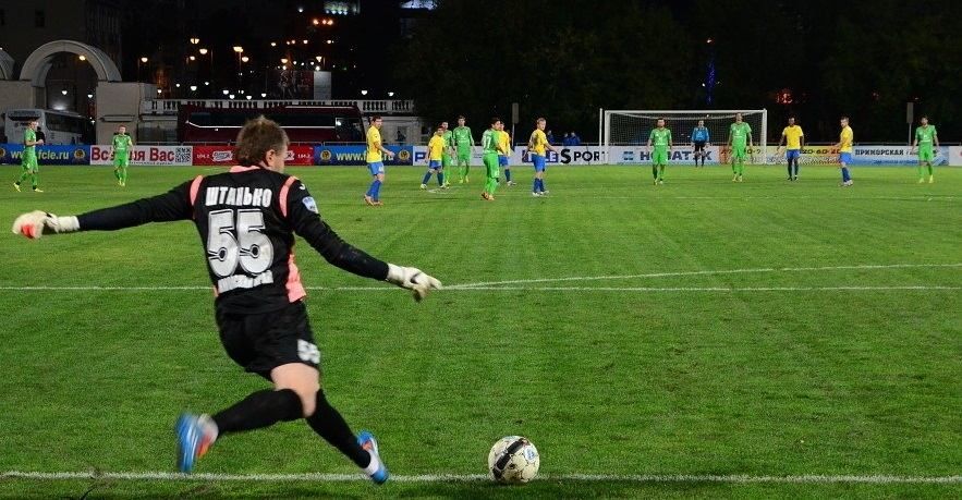 Український воротар відбив пенальті незвичним способом: відео