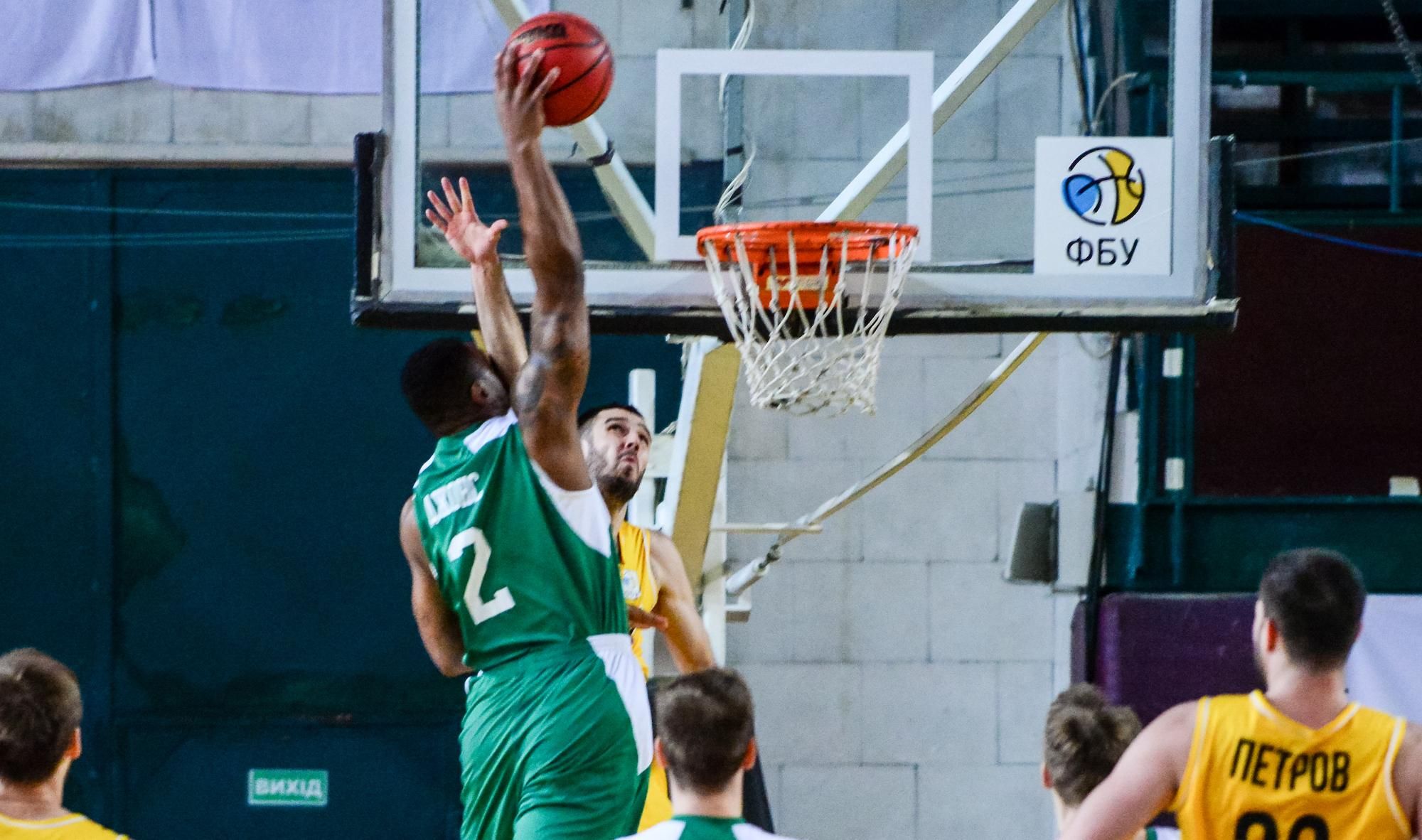 "Хімік" у напруженій боротьбі вирвав перемогу в "Київ-Баскету" "Хімік" у напруженій боротьбі вирвав перемогу в "Київ-Баскету"