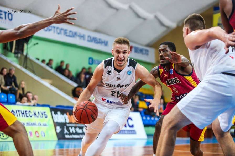 Украинец Кобец дебютировал за баскетбольный клуб в США
