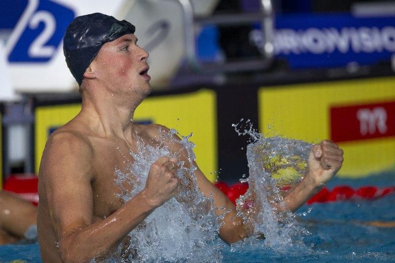 Український плавець Романчук фінішував третім на етапі Кубка світу у Японії