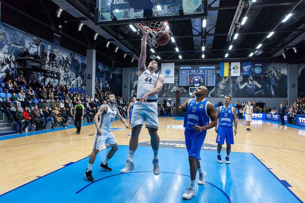 "Дніпро" вдома здолав "Миколаїв", "Політехнік" поступився "Запоріжжю" "Дніпро" вдома здолав "Миколаїв", "Політехнік" поступився "Запоріжжю"
