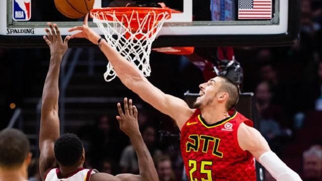Українець Лень провів найгірший матч за "Атланту" в НБА