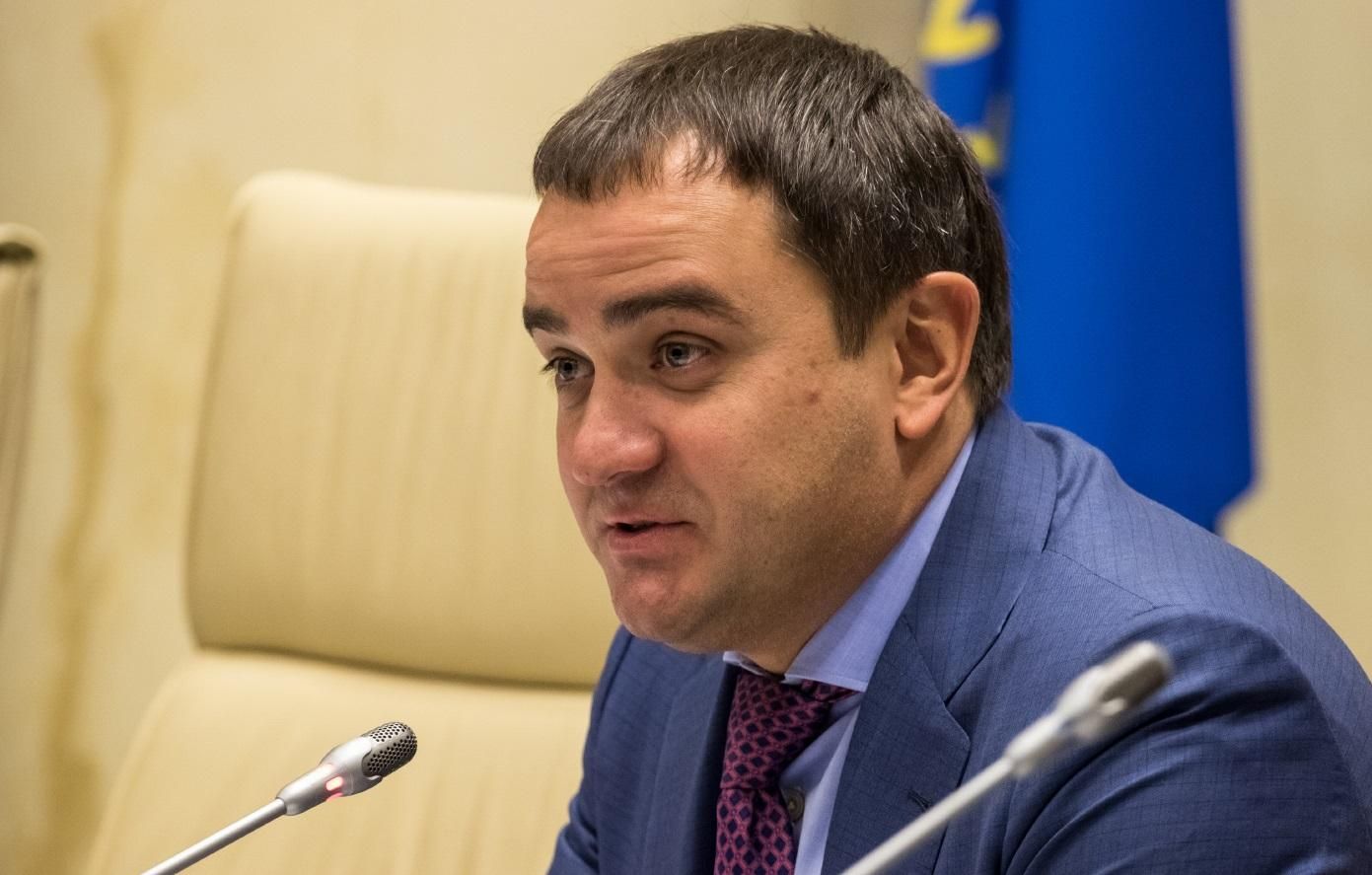 Против президента ФФУ открыли уголовные дела по трем статьям Против президента ФФУ открыли уголовные дела по трем статьям