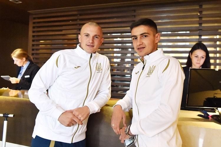 Як новачки збірної України співали "Червону руту" на посвяті: відео Як новачки збірної України співали "Червону руту" на посвяті: відео