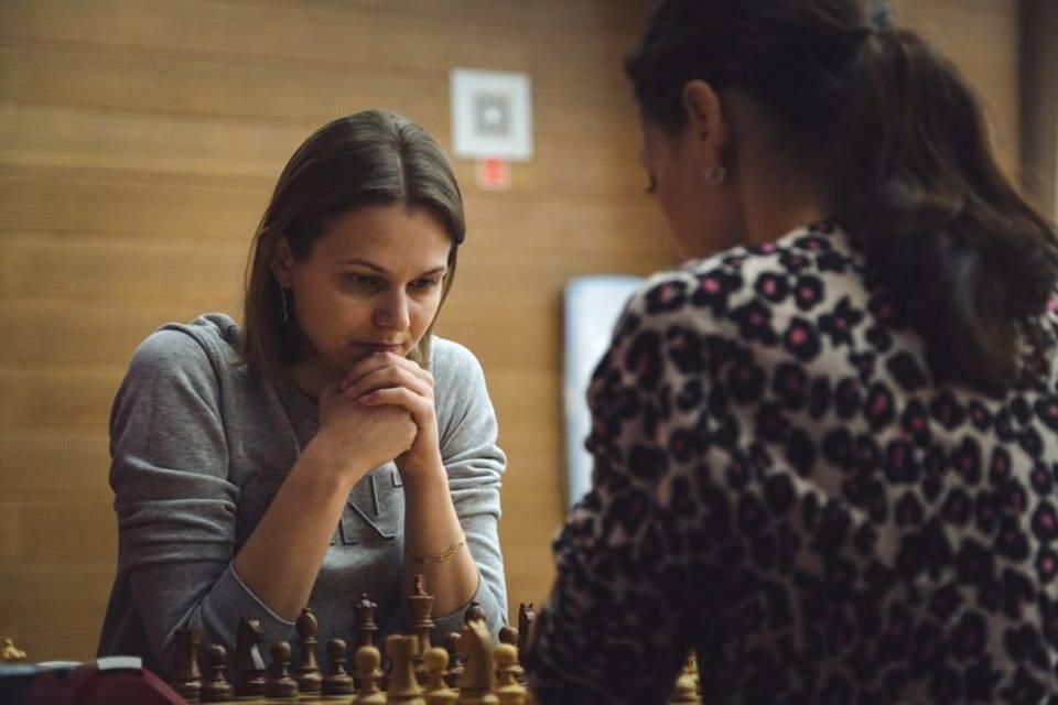 Мария Музычук вышла в полуфинал на чемпионате мира по шахматам, Анна Музычук выбыла из борьбы