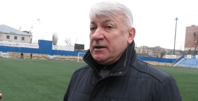 Президент украинского футбольного клуба со скандалом подал в отставку