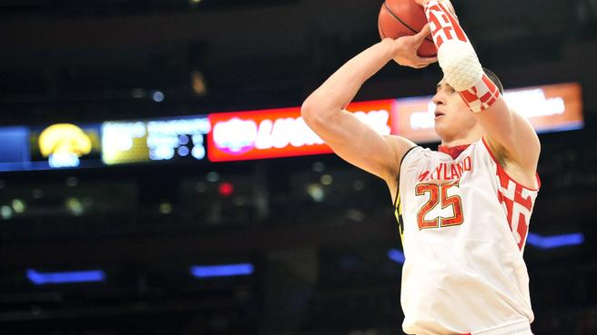 "Атланта" Леня потерпела разгромное поражение в НБА от "Денвера": видео моментов матча