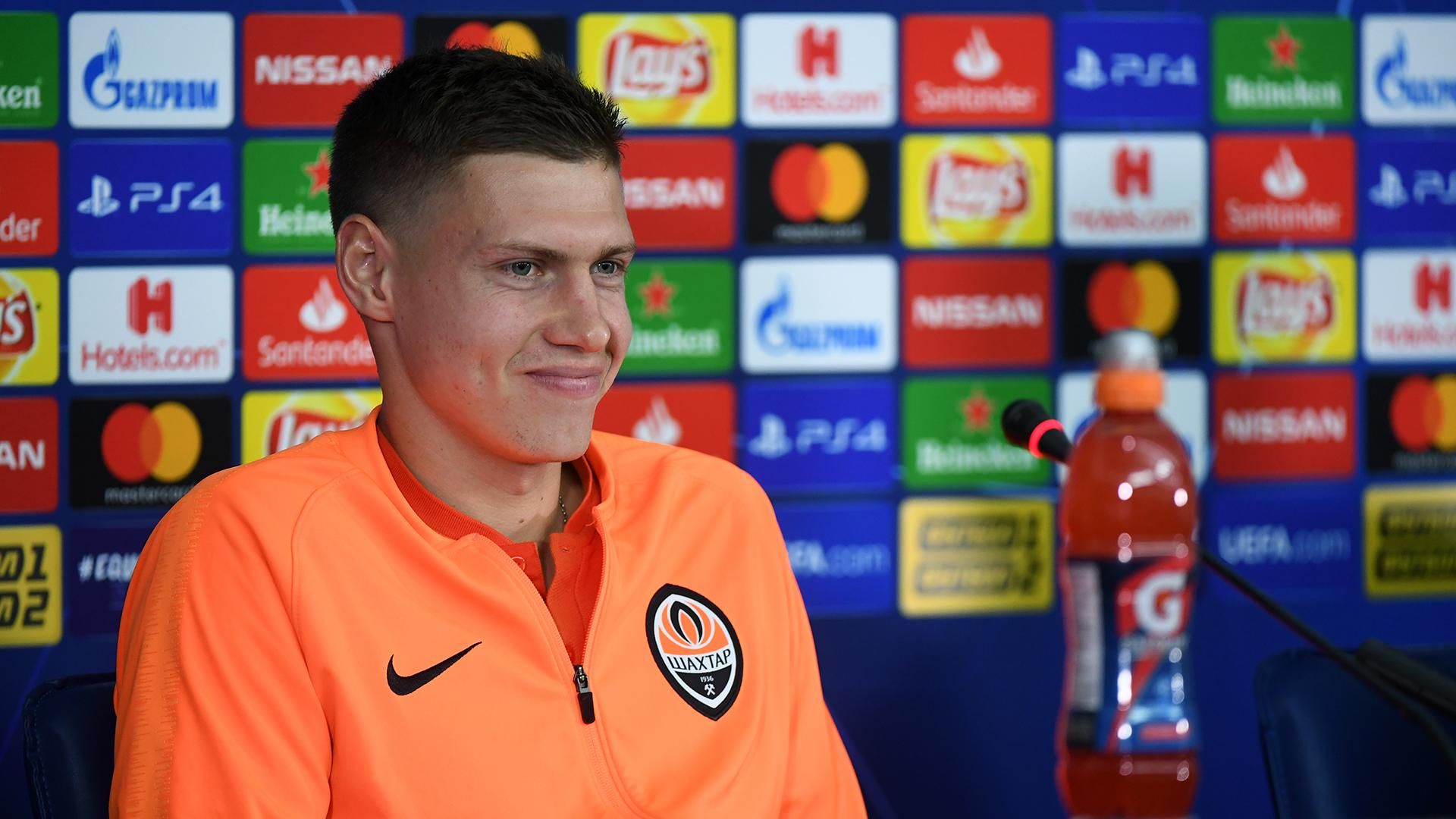 Футболіст "Шахтаря" кинув виклик Андрію Шевченко: відео Футболіст "Шахтаря" кинув виклик Андрію Шевченко: відео