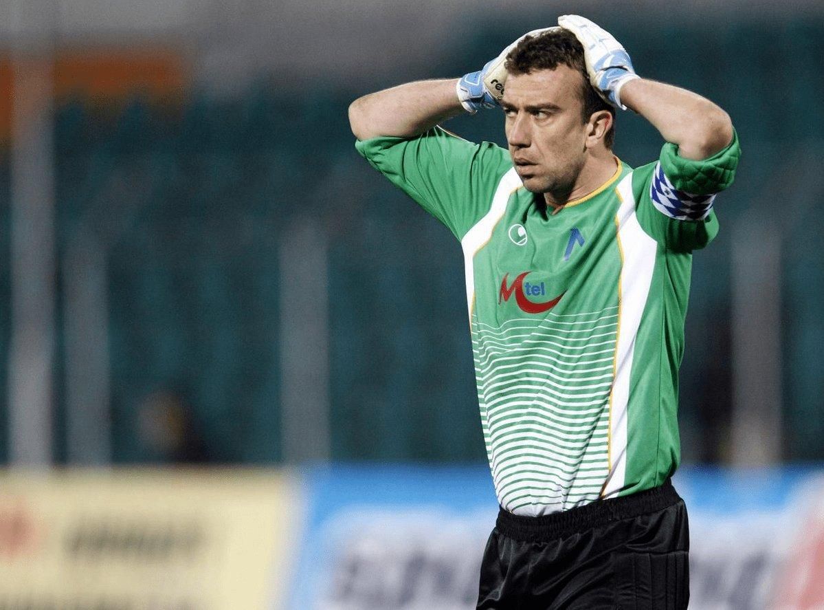 Воротар збірної Болгарії встановив унікальне досягнення у футболі Воротар збірної Болгарії встановив унікальне досягнення у футболі