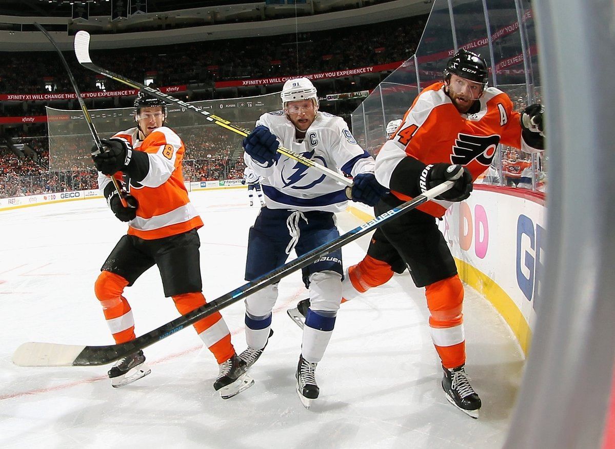 "Філадельфія" зробила неймовірний камбек, закинувши чотири шайби за шість хвилин: відео "Філадельфія" зробила неймовірний камбек, закинувши чотири шайби за шість хвилин: відео