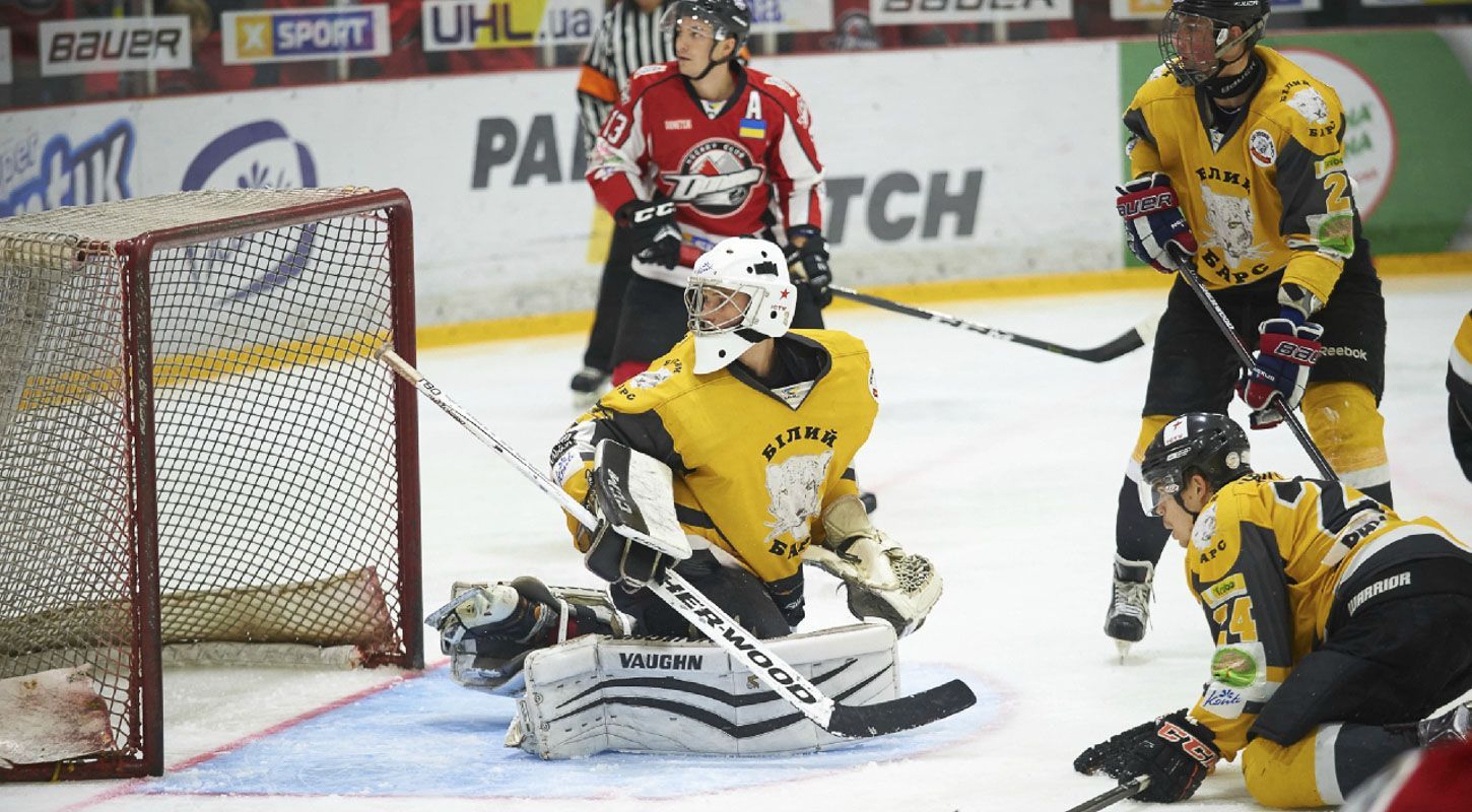 Хоккей: "Донбасс" в овертайме одолел "Белый Барс" Хоккей: "Донбасс" в овертайме одолел "Белый Барс"