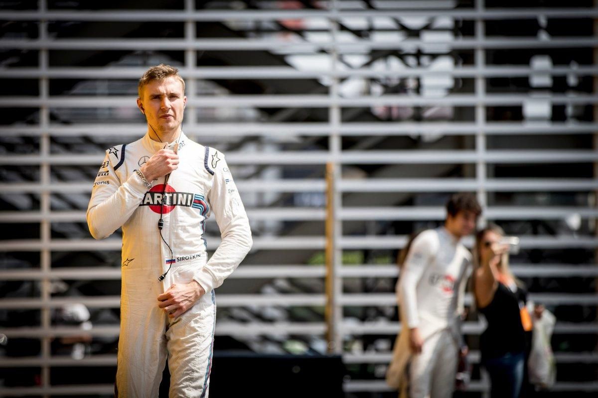 Российский гонщик Формулы-1 вышел на первое место в опросе на лучшего пилота сезона