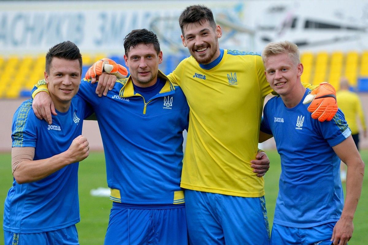 Селезньов відвідав збірну України перед матчем з Туреччиною: фото