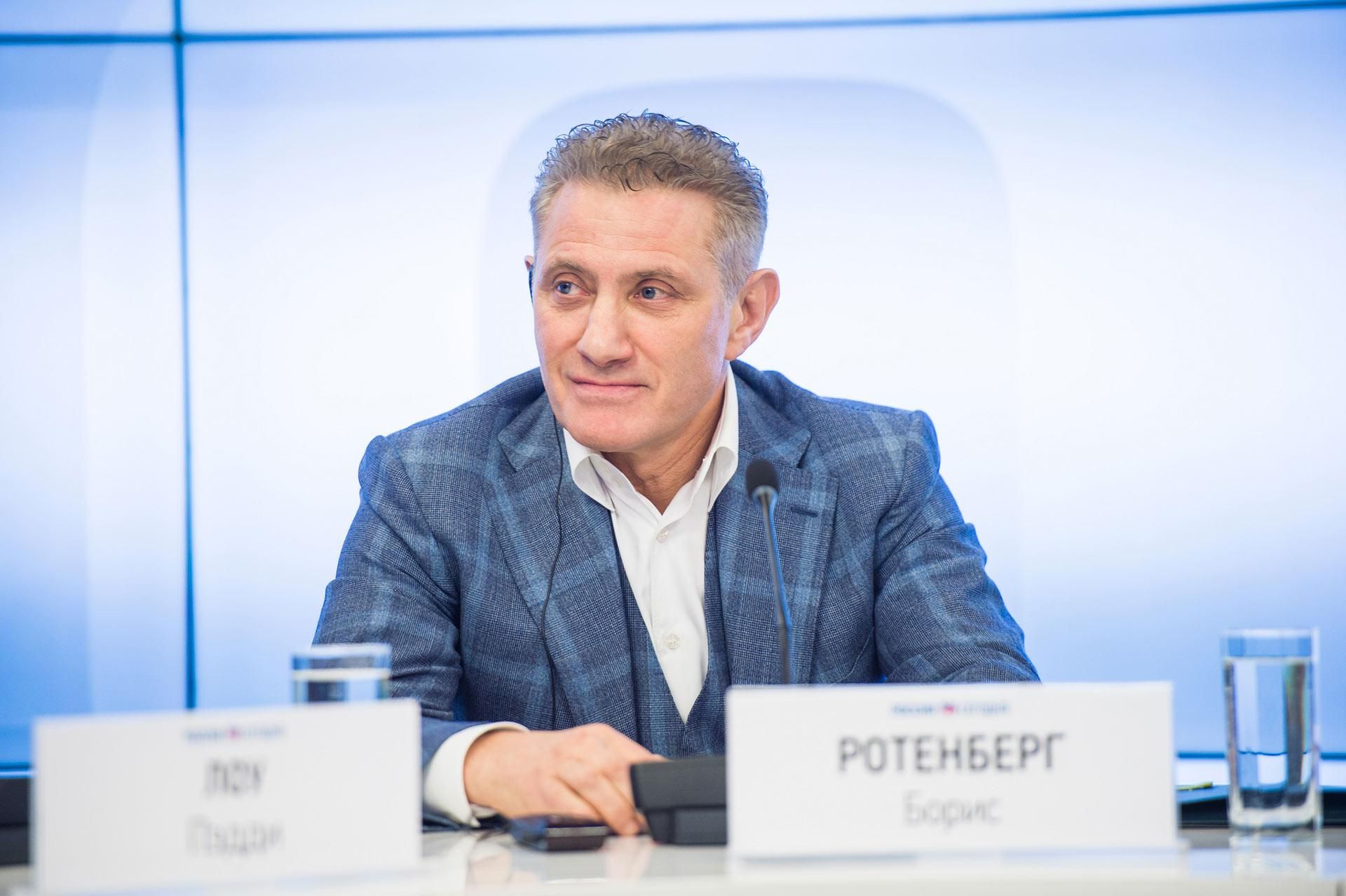 Поплічник Путіна звинуватив команду Формули-1 у поганих результатах росіянина у перегонах Поплічник Путіна звинуватив команду Формули-1 у поганих результатах росіянина у перегонах