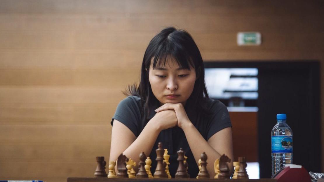 Китаянка Цзюй Веньцзюнь – чемпіонка світу з шахів. Вона обіграла у фіналі колишню українку