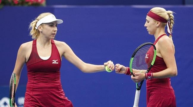 "Сейчас выходим и бомбим как Элина", – сестры Киченок о победе на WTA Elite Trophy