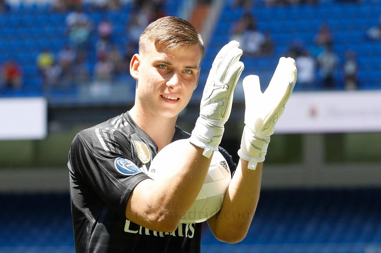 Украинец Лунин дебютирует за "Леганес" с первых минут в матче чемпионата Испании Украинец Лунин дебютирует за "Леганес" с первых минут в матче чемпионата Испании