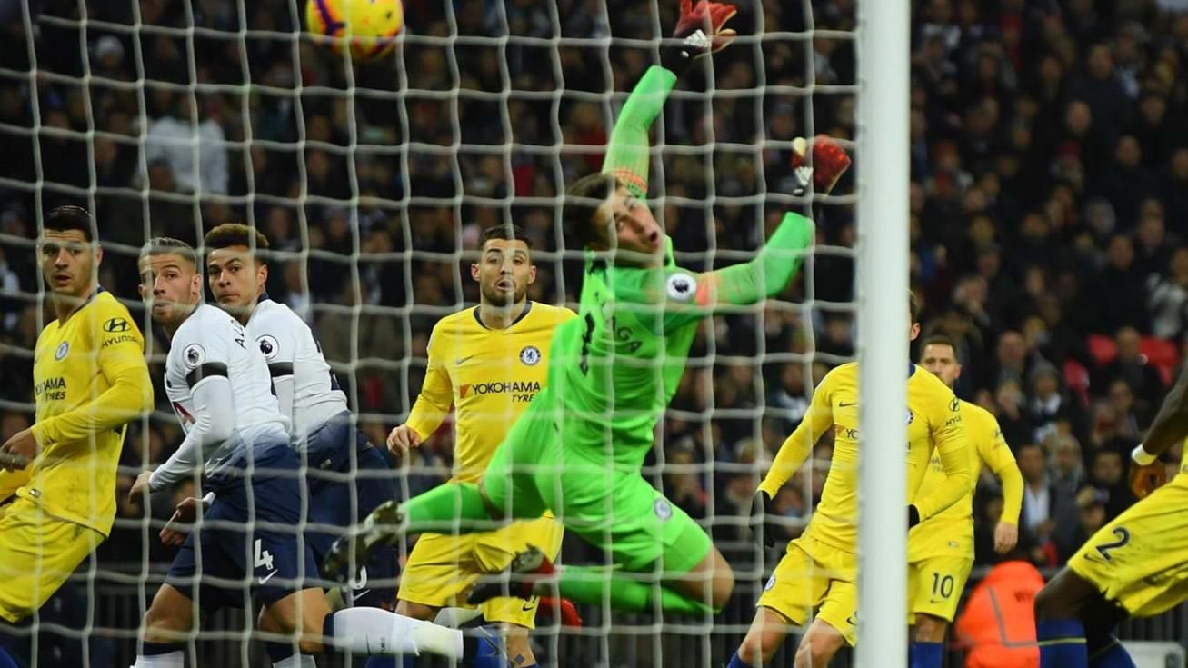 "Челсі" зазнав першої поразки в сезоні, поступившись в дербі "Тоттенхему": відео голів "Челсі" зазнав першої поразки в сезоні, поступившись в дербі "Тоттенхему": відео голів