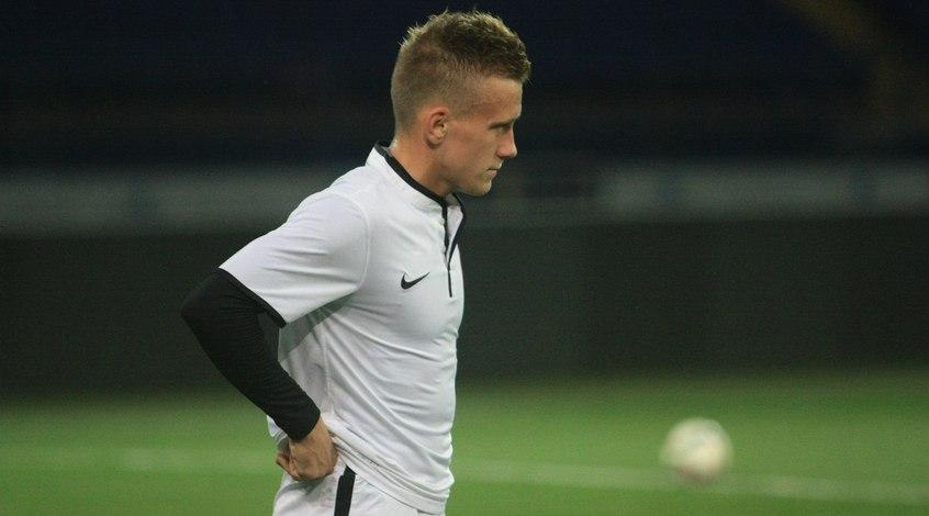 Футболист сборной Украины отличился благородным поступком: фото