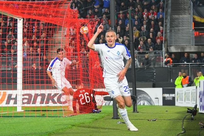 "Динамо" відправилося на гру з "Астаною" без Буяльського та з одним нападником "Динамо" відправилося на гру з "Астаною" без Буяльського та з одним нападником