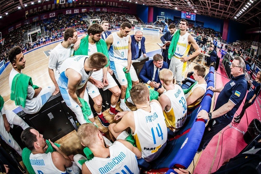 Збірна України відправилася до Іспанії після перемоги над чемпіонами Європи Збірна України відправилася до Іспанії після перемоги над чемпіонами Європи