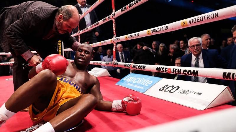 Бій Гвоздик – Стівенсон: після нокауту канадієць загримів у реанімацію Бій Гвоздик – Стівенсон: після нокауту канадієць загримів у реанімацію