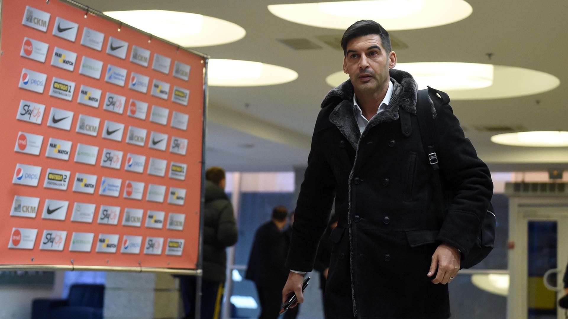 Тренеры "Шахтера" и "Олимпика" сцепились в словесной перепалке после игры: видео Тренеры "Шахтера" и "Олимпика" сцепились в словесной перепалке после игры: видео