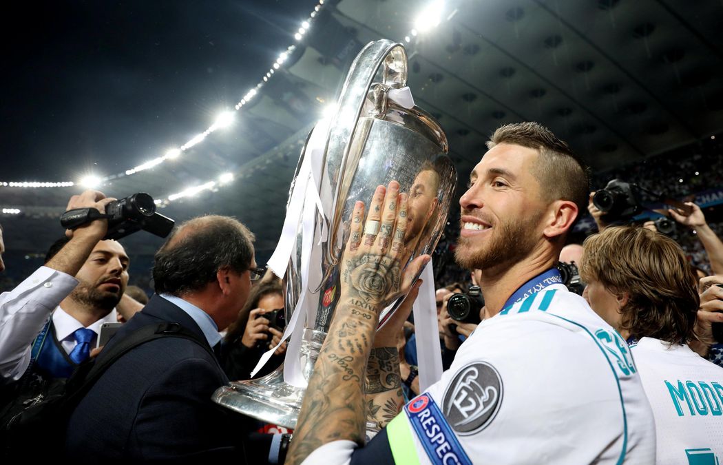 France Football опубликовал первые результаты голосования за "Золотой мяч"