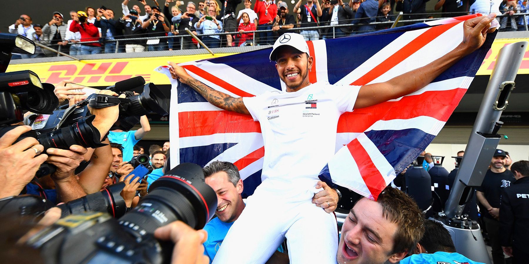 Хемілтон визнаний найкращим гонщиком Формули-1 у 2018 році Хемілтон визнаний найкращим гонщиком Формули-1 у 2018 році