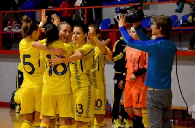 Збірна України вдруге поспіль розгромила Словаччину Збірна України вдруге поспіль розгромила Словаччину