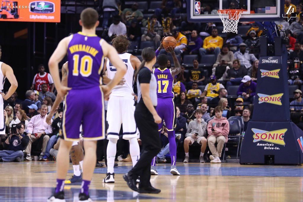 Михайлюк став найкращим гравцем у переможному матчі "Лейкерс", Лень допоміг перемогти "Атланті" Михайлюк став найкращим гравцем у переможному матчі "Лейкерс", Лень допоміг перемогти "Атланті"